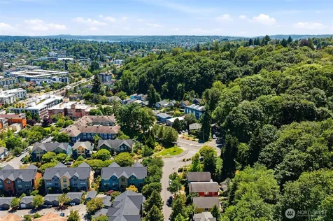 4417 28th Avenue S Seattle WA 98108