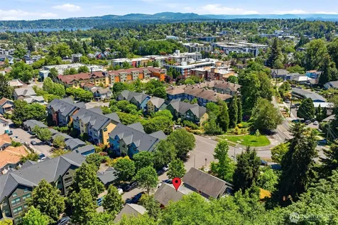 4417 28th Avenue S Seattle WA 98108