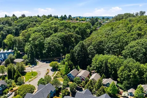 4417 28th Avenue S Seattle WA 98108