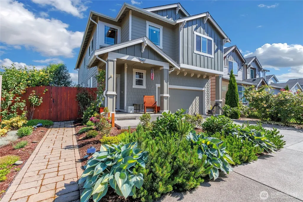 1504 29th Street NW Puyallup WA 98371