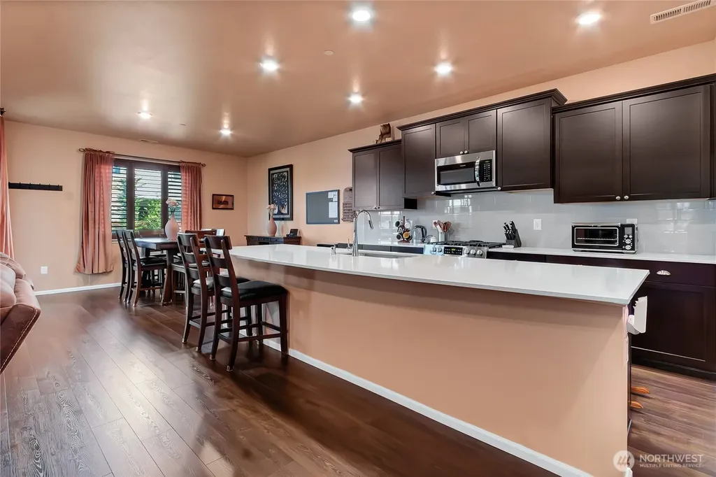 1504 29th Street NW Puyallup WA 98371
