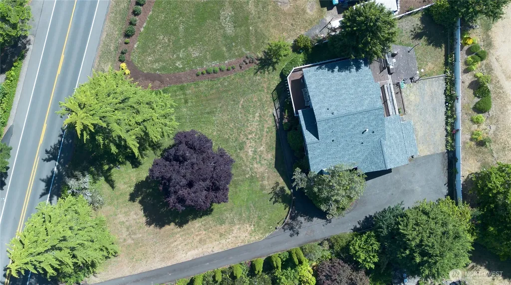 1088 Colchester Drive Port Orchard WA 98366