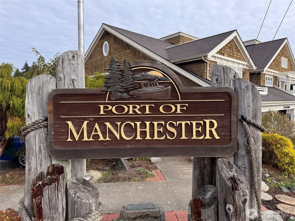 1088 Colchester Drive Port Orchard WA 98366