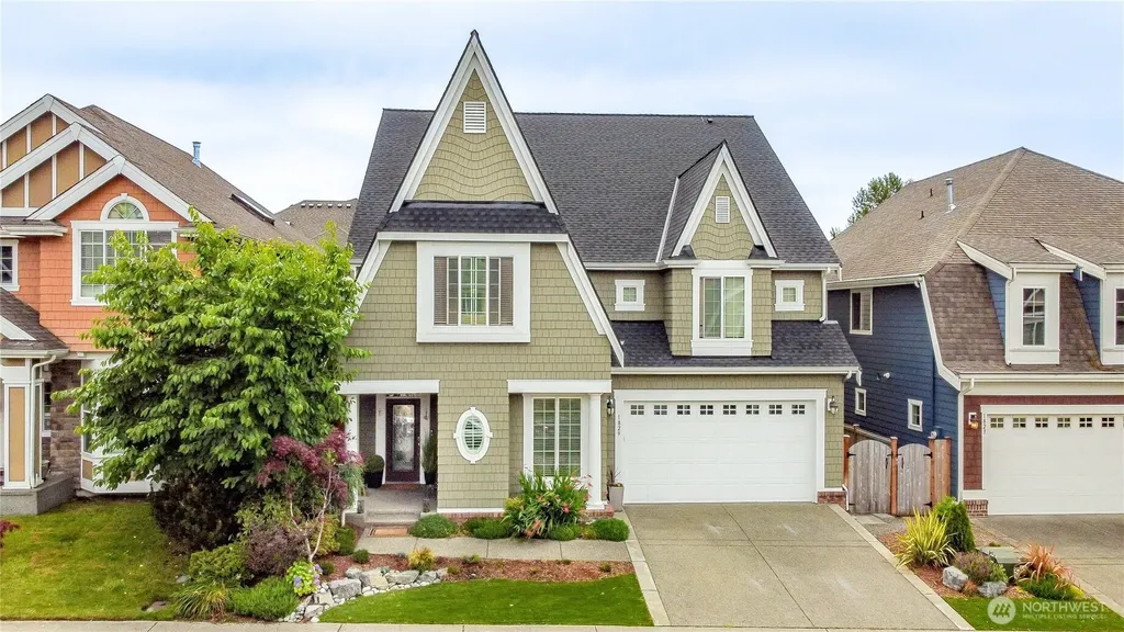 1829 SE 8th Place Renton WA 98057