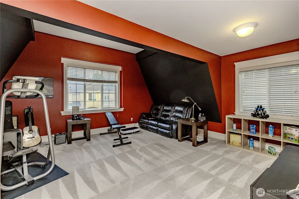 1829 SE 8th Place Renton WA 98057
