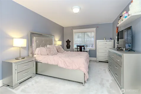 1829 SE 8th Place Renton WA 98057