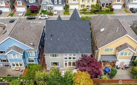 1829 SE 8th Place Renton WA 98057