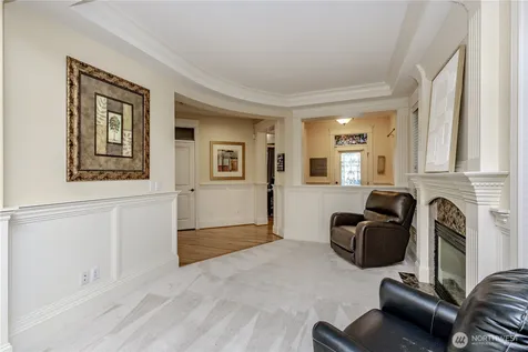1829 SE 8th Place Renton WA 98057
