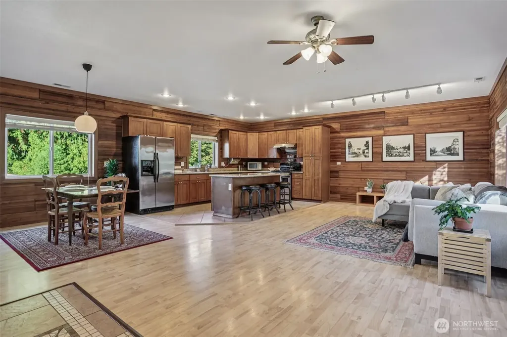 511 Van De Vanter Avenue Kent WA 98030