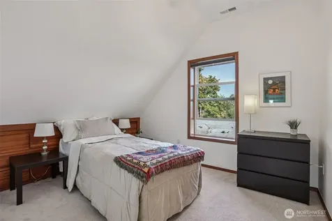 511 Van De Vanter Avenue Kent WA 98030