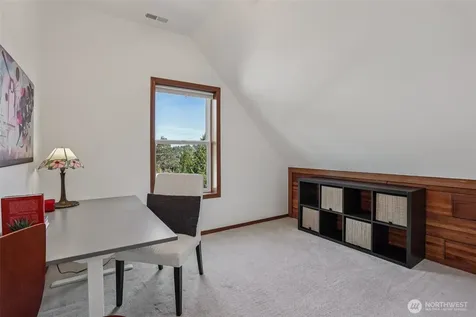 511 Van De Vanter Avenue Kent WA 98030