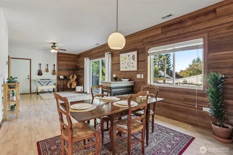 511 Van De Vanter Avenue Kent WA 98030