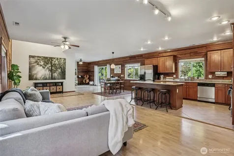 511 Van De Vanter Avenue Kent WA 98030