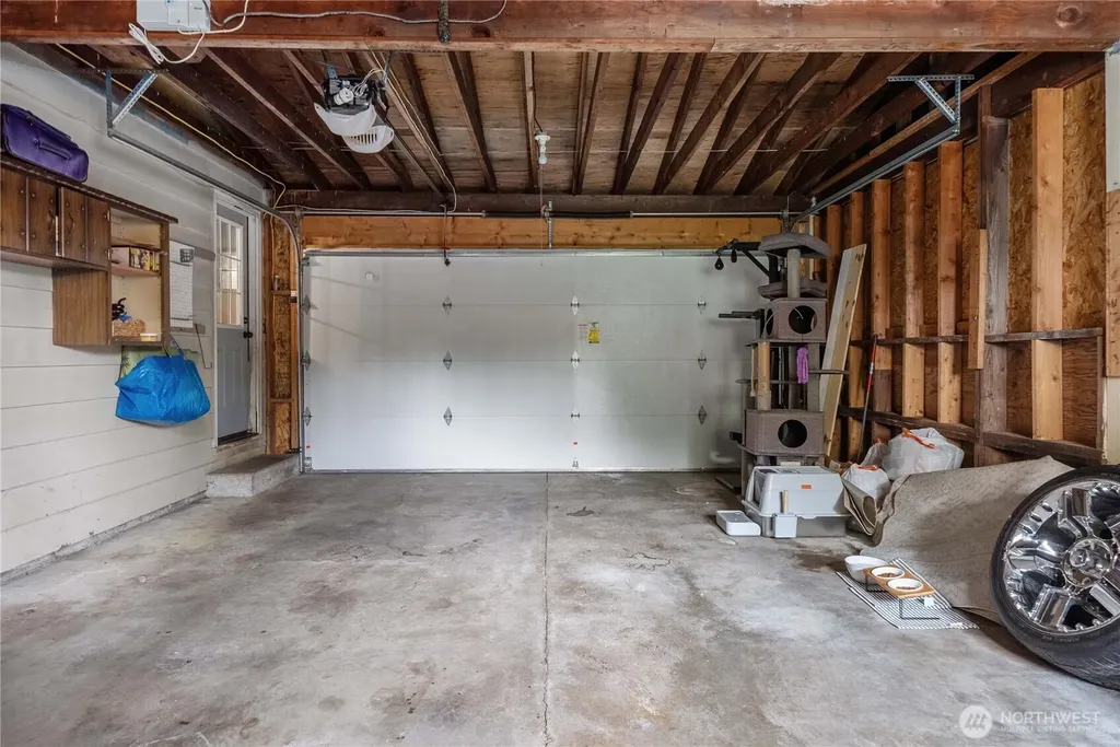 1030 118th Place SE Everett WA 98208
