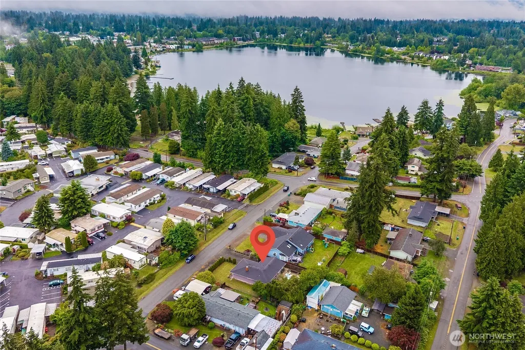 1030 118th Place SE Everett WA 98208