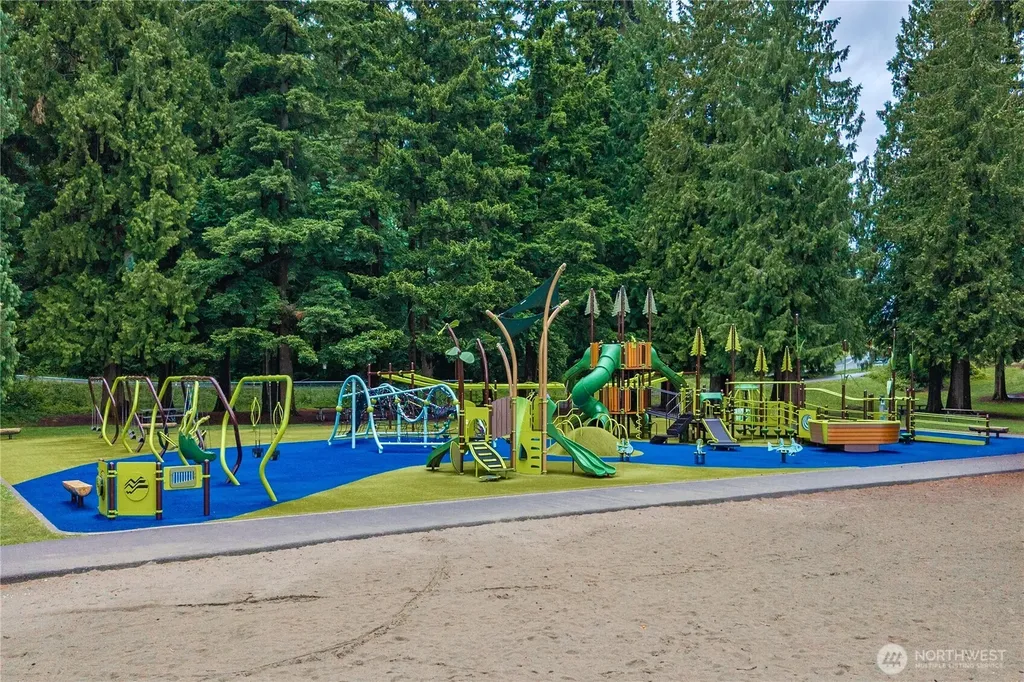 1030 118th Place SE Everett WA 98208