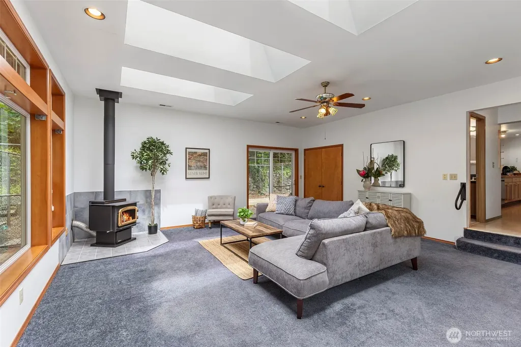 7021 81st Ave Court NW Gig Harbor WA 98335