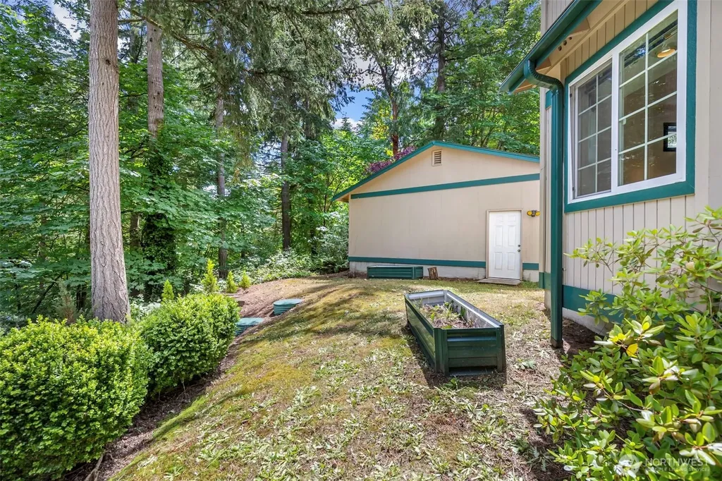 7021 81st Ave Court NW Gig Harbor WA 98335