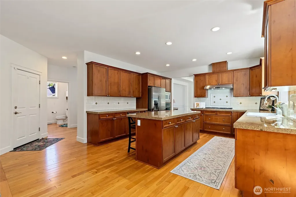 9206 234th Place SW Edmonds WA 98020