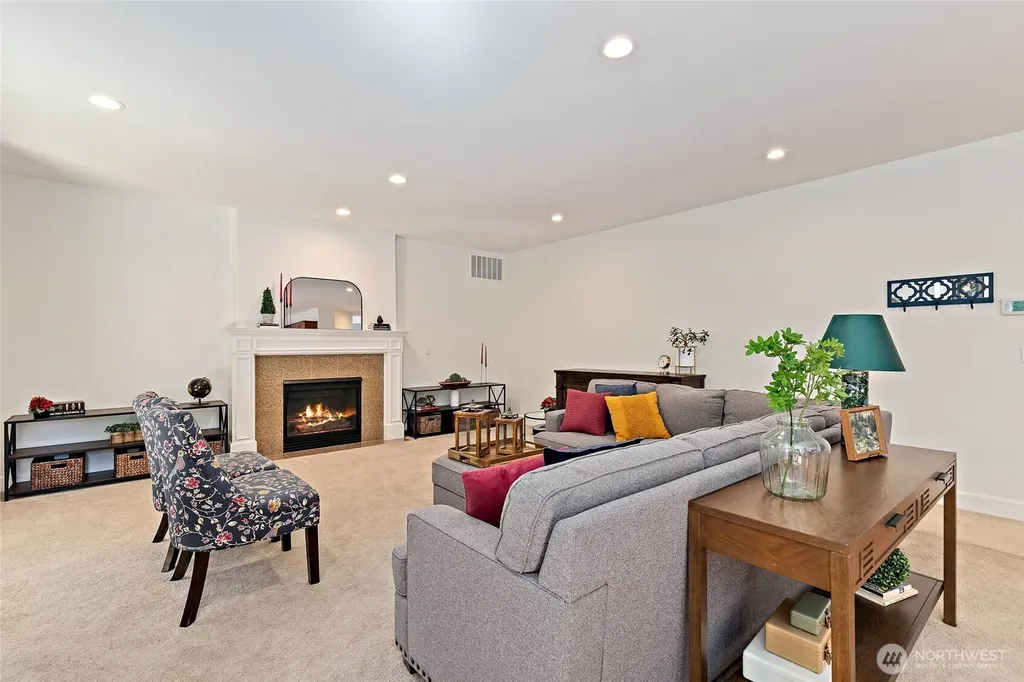 9206 234th Place SW Edmonds WA 98020