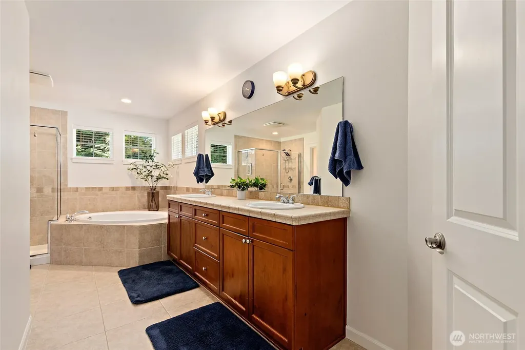 9206 234th Place SW Edmonds WA 98020