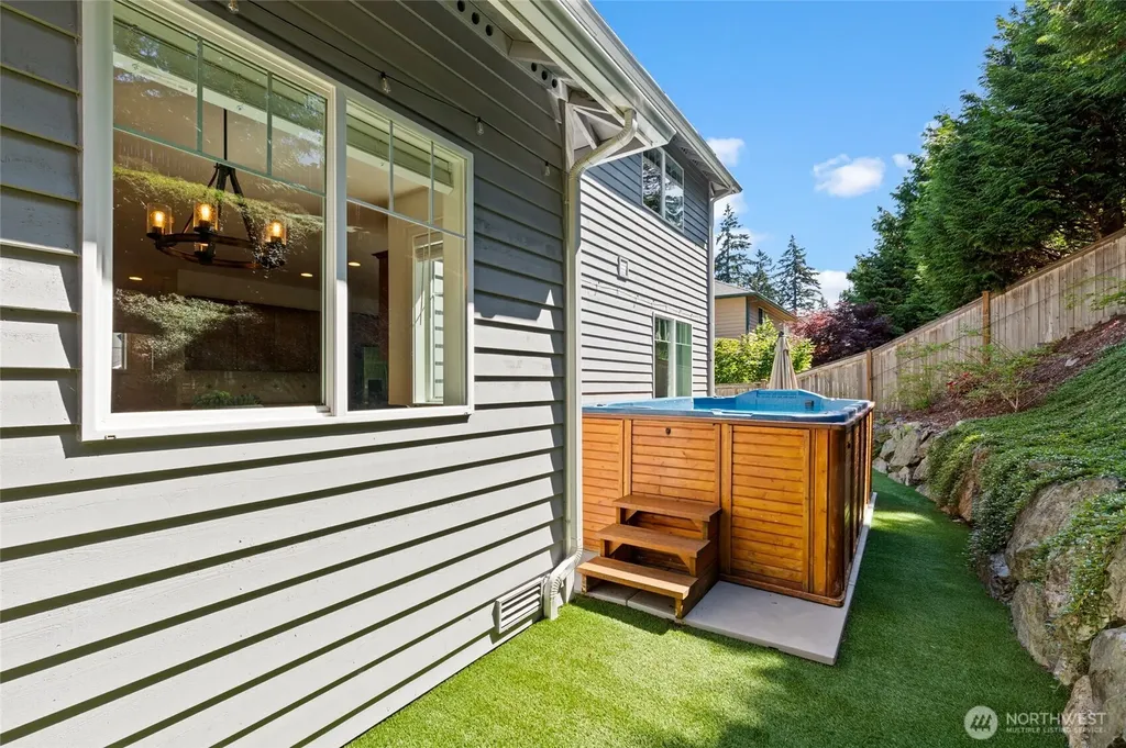9206 234th Place SW Edmonds WA 98020