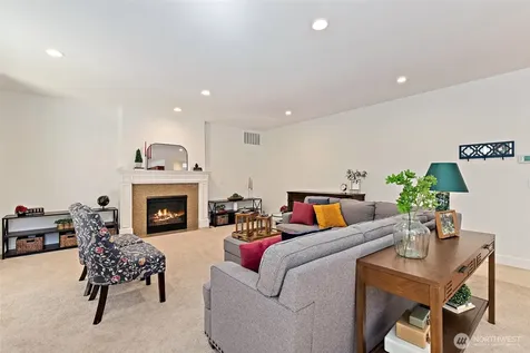 9206 234th Place SW Edmonds WA 98020
