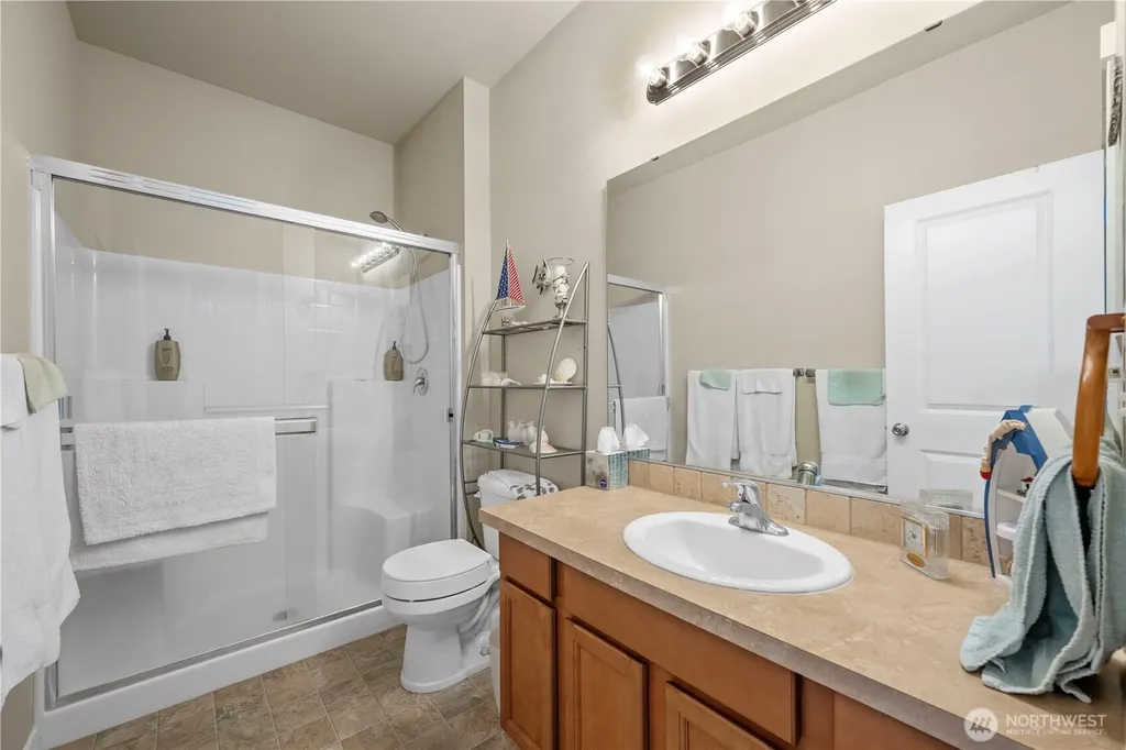 1757 Hillcrest Loop Mount Vernon WA 98274