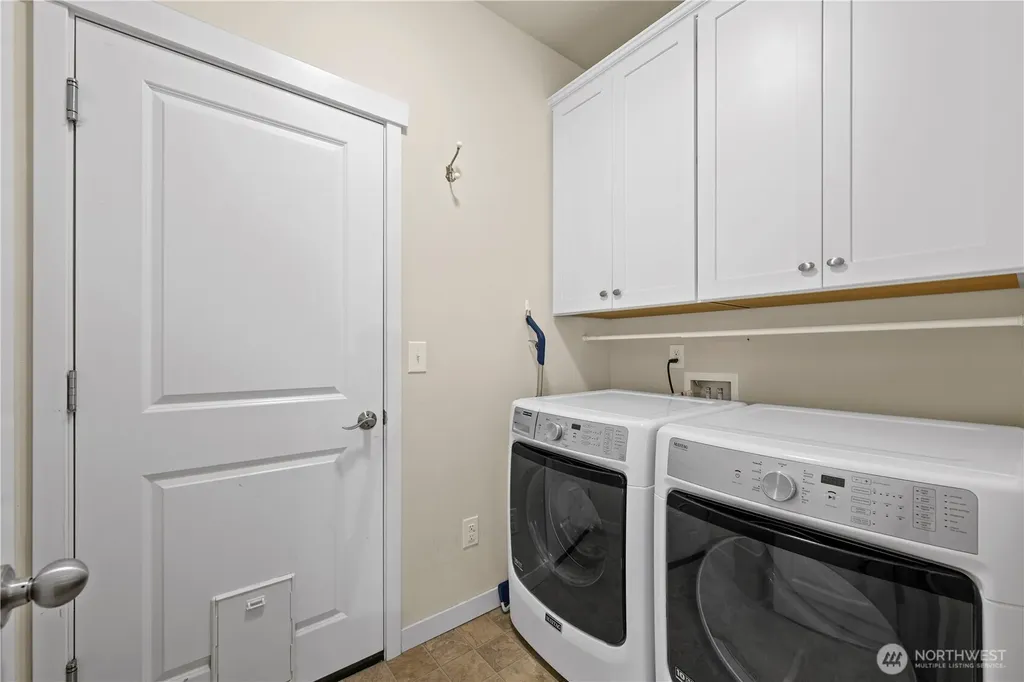 1757 Hillcrest Loop Mount Vernon WA 98274
