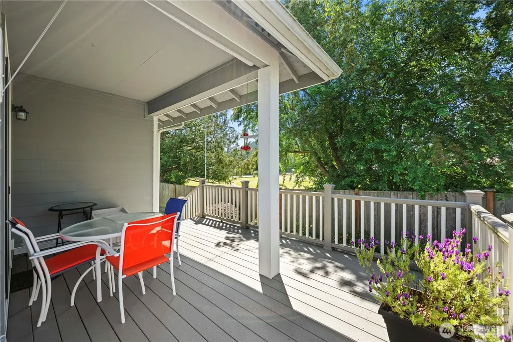 1757 Hillcrest Loop Mount Vernon WA 98274