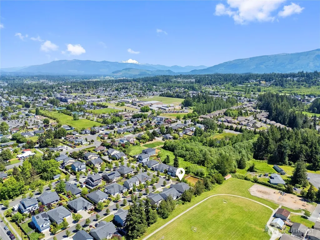 1757 Hillcrest Loop Mount Vernon WA 98274