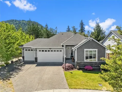 1757 Hillcrest Loop Mount Vernon WA 98274