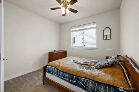 1757 Hillcrest Loop Mount Vernon WA 98274