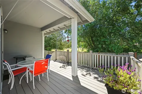 1757 Hillcrest Loop Mount Vernon WA 98274