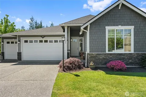 1757 Hillcrest Loop Mount Vernon WA 98274