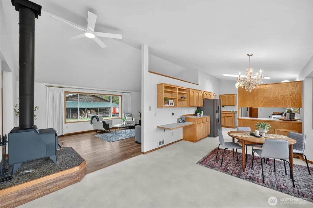 5581 Mission Road Bellingham WA 98226