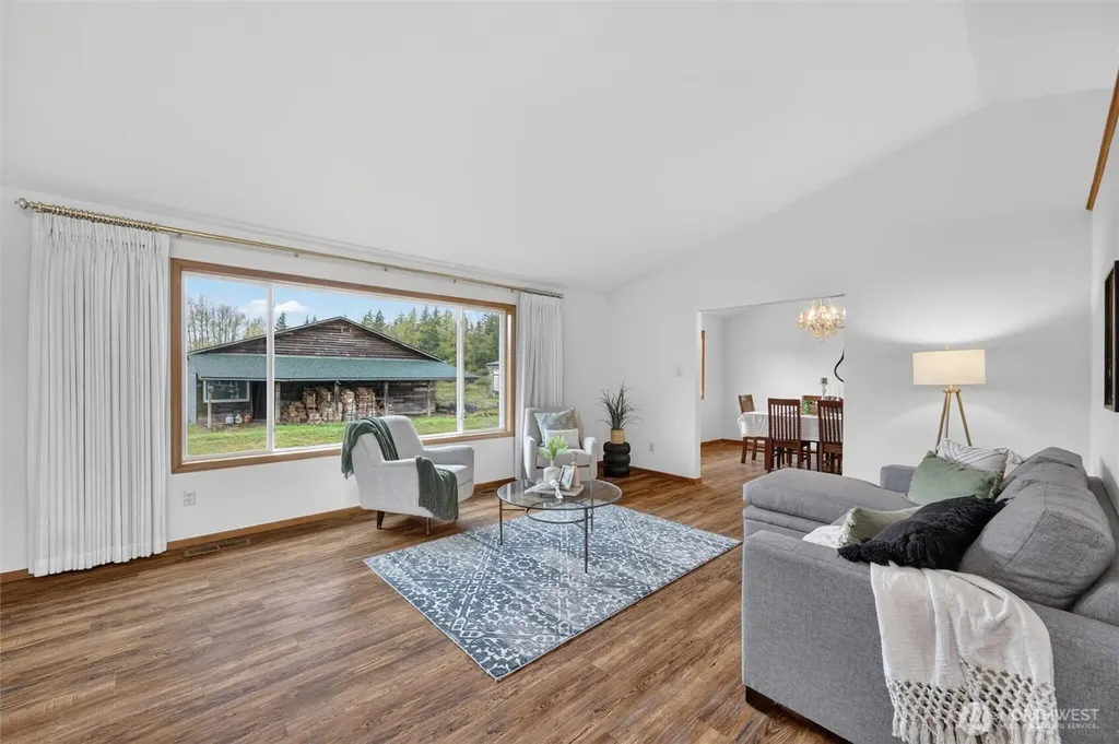 5581 Mission Road Bellingham WA 98226
