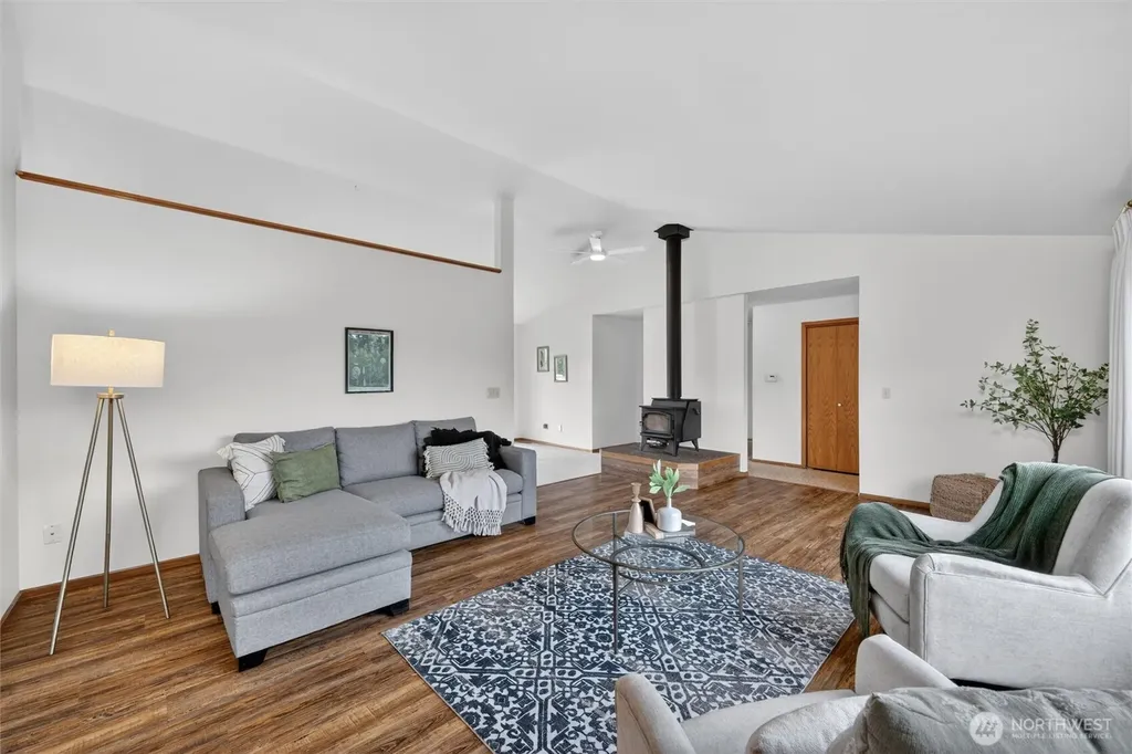5581 Mission Road Bellingham WA 98226