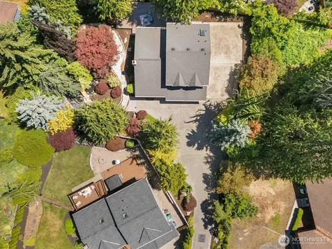15931 2nd Place W Lynnwood WA 98087