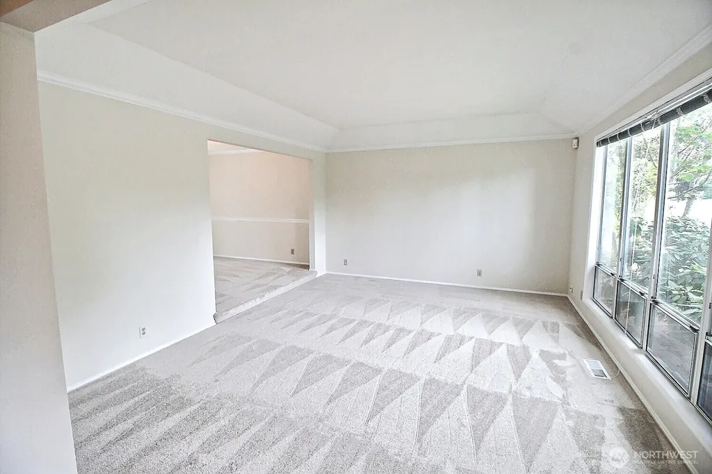 23952 SE 40th Place Sammamish WA 98029