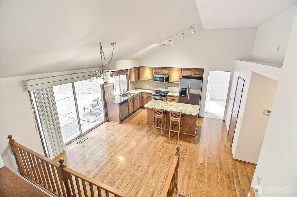 23952 SE 40th Place Sammamish WA 98029