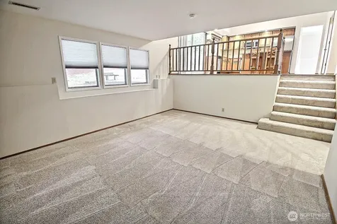 23952 SE 40th Place Sammamish WA 98029