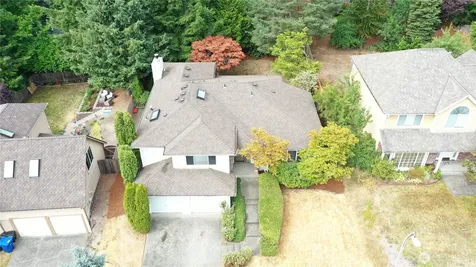 23952 SE 40th Place Sammamish WA 98029
