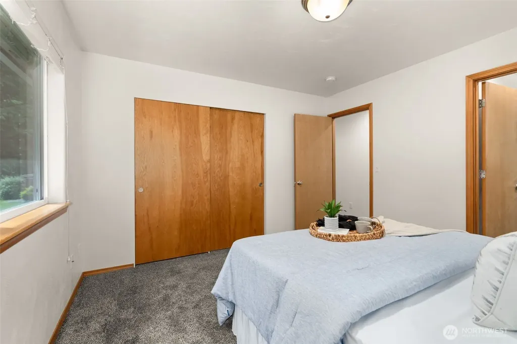 304 N 5th Avenue SW Tumwater WA 98512