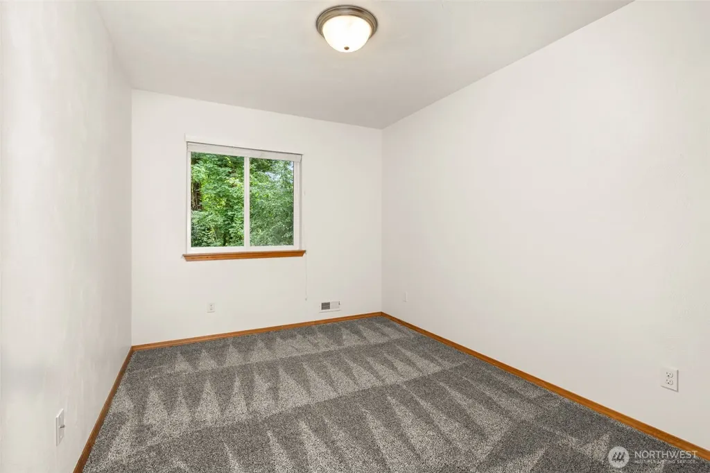 304 N 5th Avenue SW Tumwater WA 98512