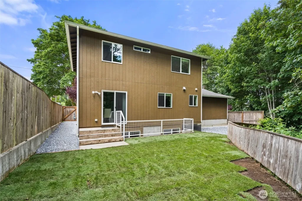 304 N 5th Avenue SW Tumwater WA 98512