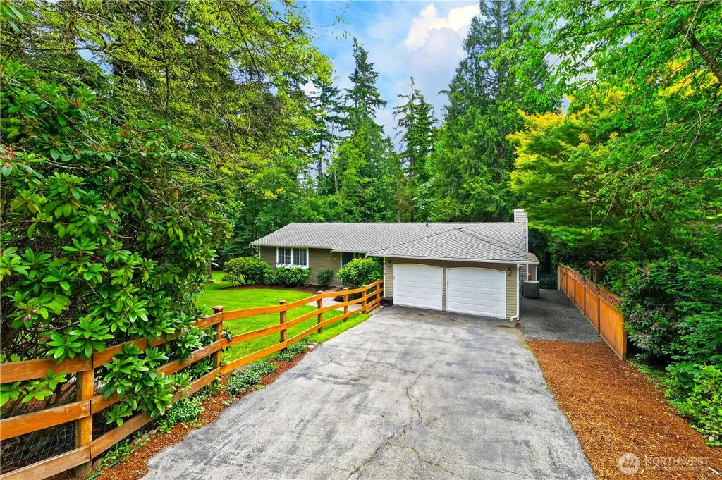 21313 NE 10th Place Sammamish WA 98074