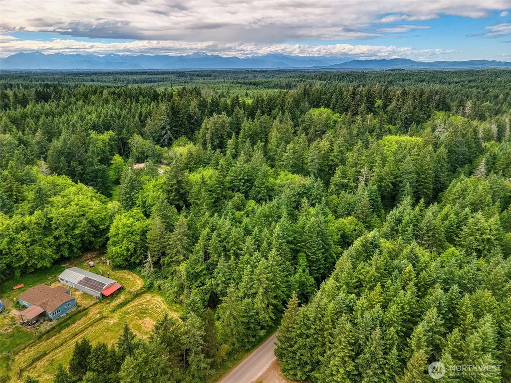 4748 SW Hunter Road Port Orchard WA 98367