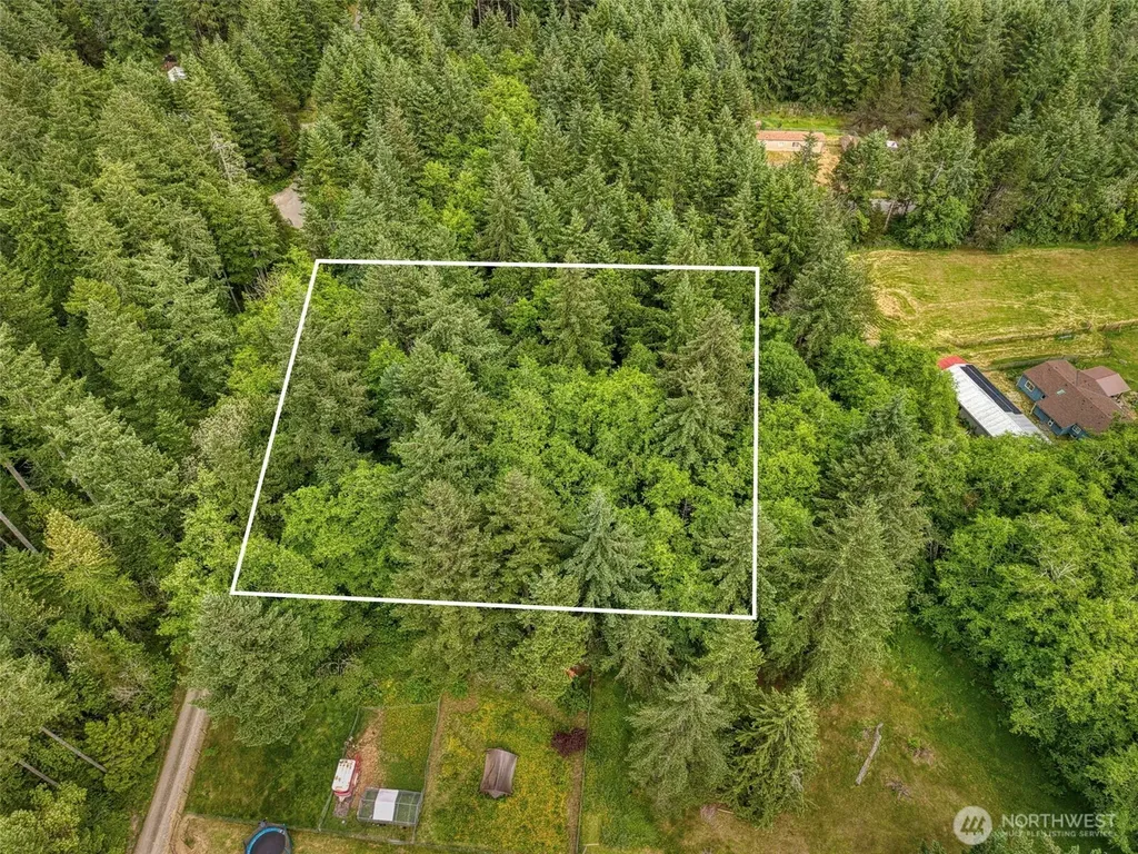 4748 SW Hunter Road Port Orchard WA 98367