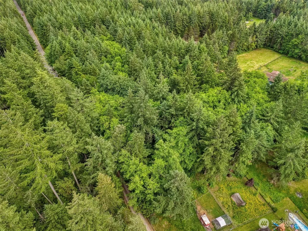 4748 SW Hunter Road Port Orchard WA 98367